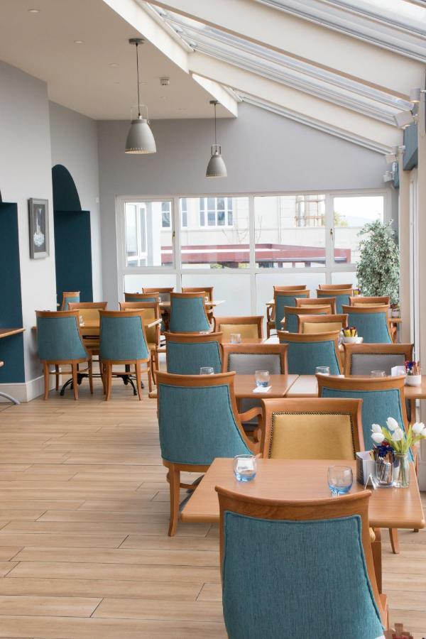 Watersedge Hotel Cobh Exteriér fotografie